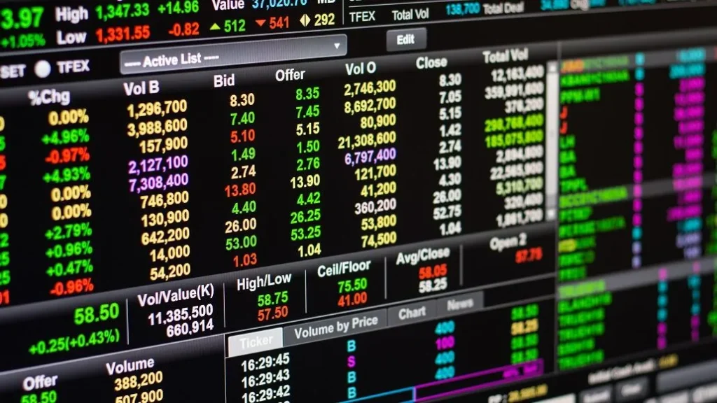 How the Yotsuba Stock Exchange Differs from Other Exchanges