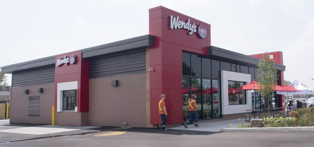 wendy restaurants closing