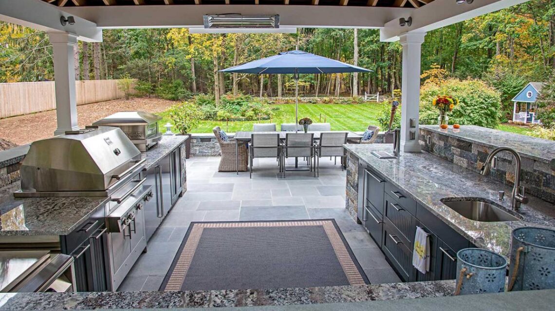 inexpensive covered outdoor kitchen ideas