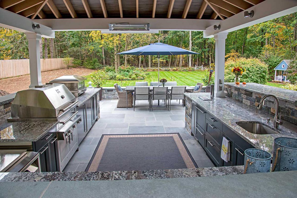 inexpensive covered outdoor kitchen ideas